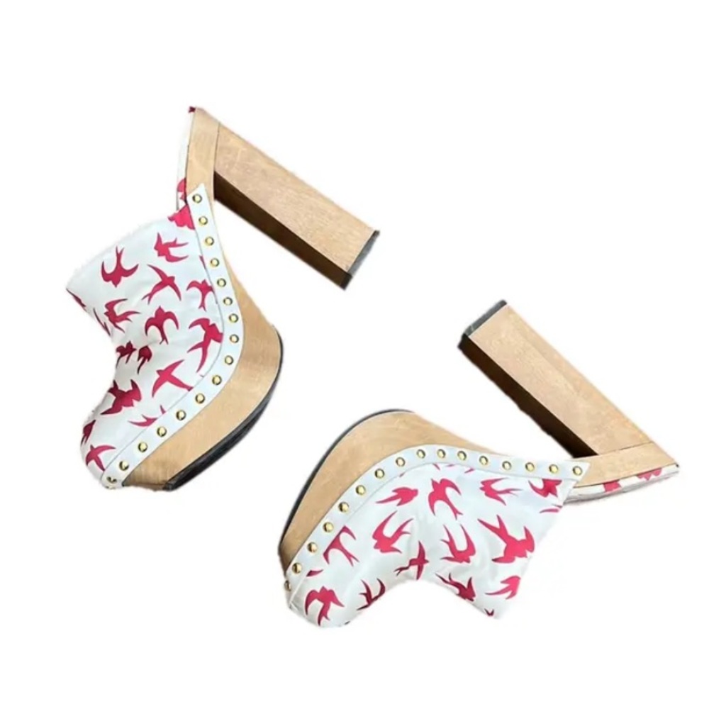 Miu Miu 2010 Swallow Sparrow Bird Print Clogs